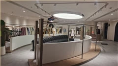 湖北十堰奧特萊斯服裝展柜制作