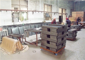 為什么制作一模一樣的展示柜價格卻不一樣