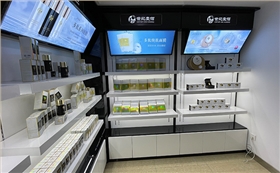 鹽城市商場定制一套化妝品展示柜多少錢