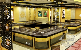 老鳳祥展柜設計