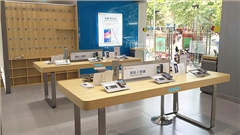 華為榮耀手機展柜