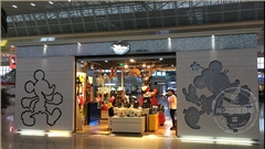 南京南站迪士尼Disney玩具專賣店展示柜