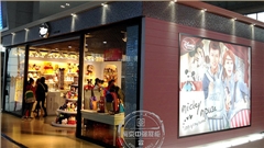南京南站迪士尼Disney玩具專賣店展示柜