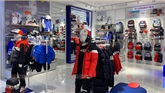 童裝展柜定制-中強展柜廠