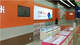 手機展柜,通信展柜,南京展柜設計