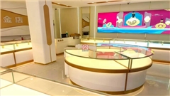 南京中強珠寶展柜定制 江蘇珠寶店整裝服務(wù) 品質(zhì)烤漆 + 免費設(shè)計安裝