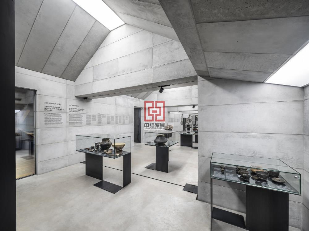 奧洛穆茨總教區博物館閣樓展覽廳捷克_3