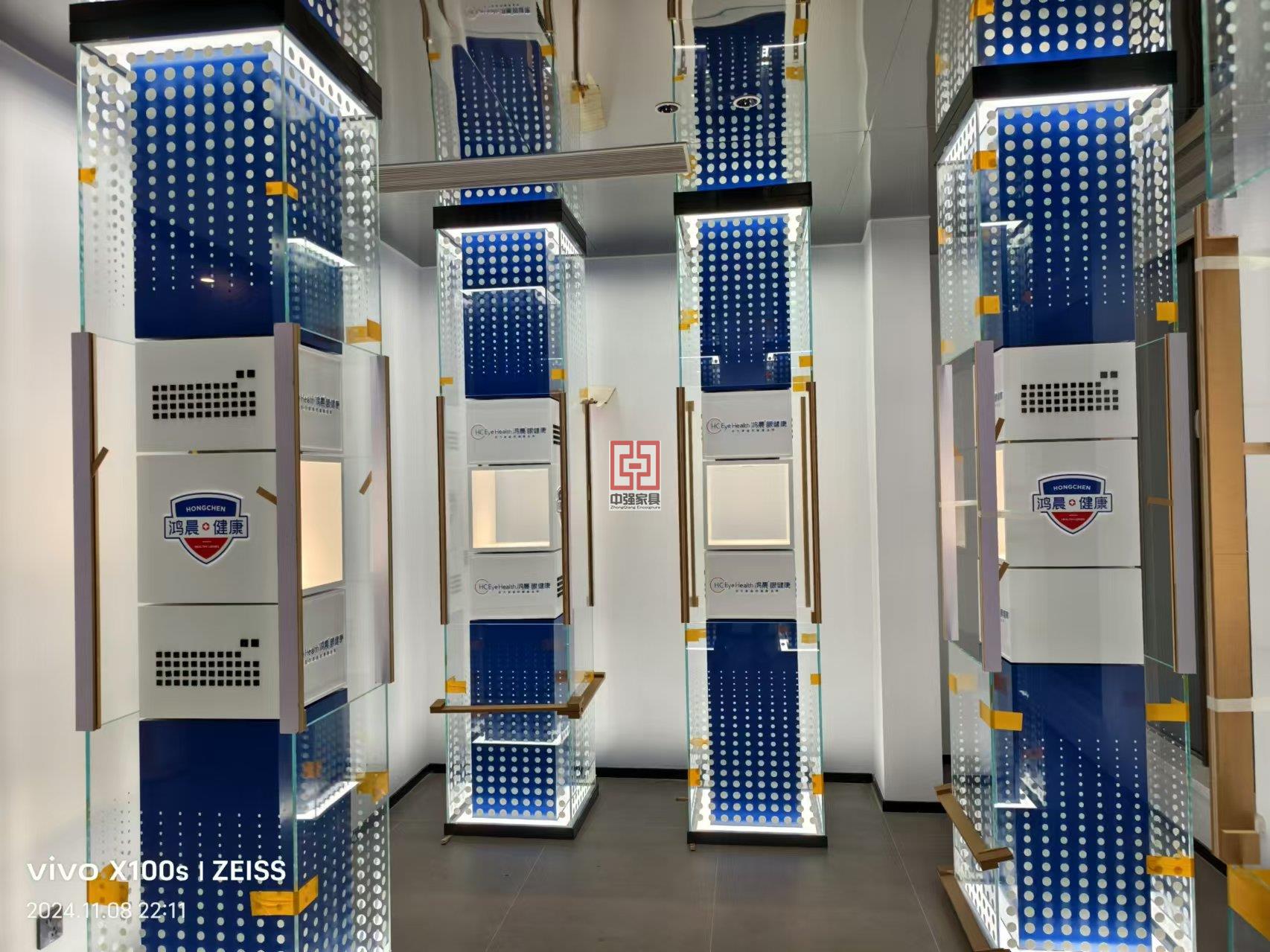 中強玻璃展柜專業定制——中強展柜廠