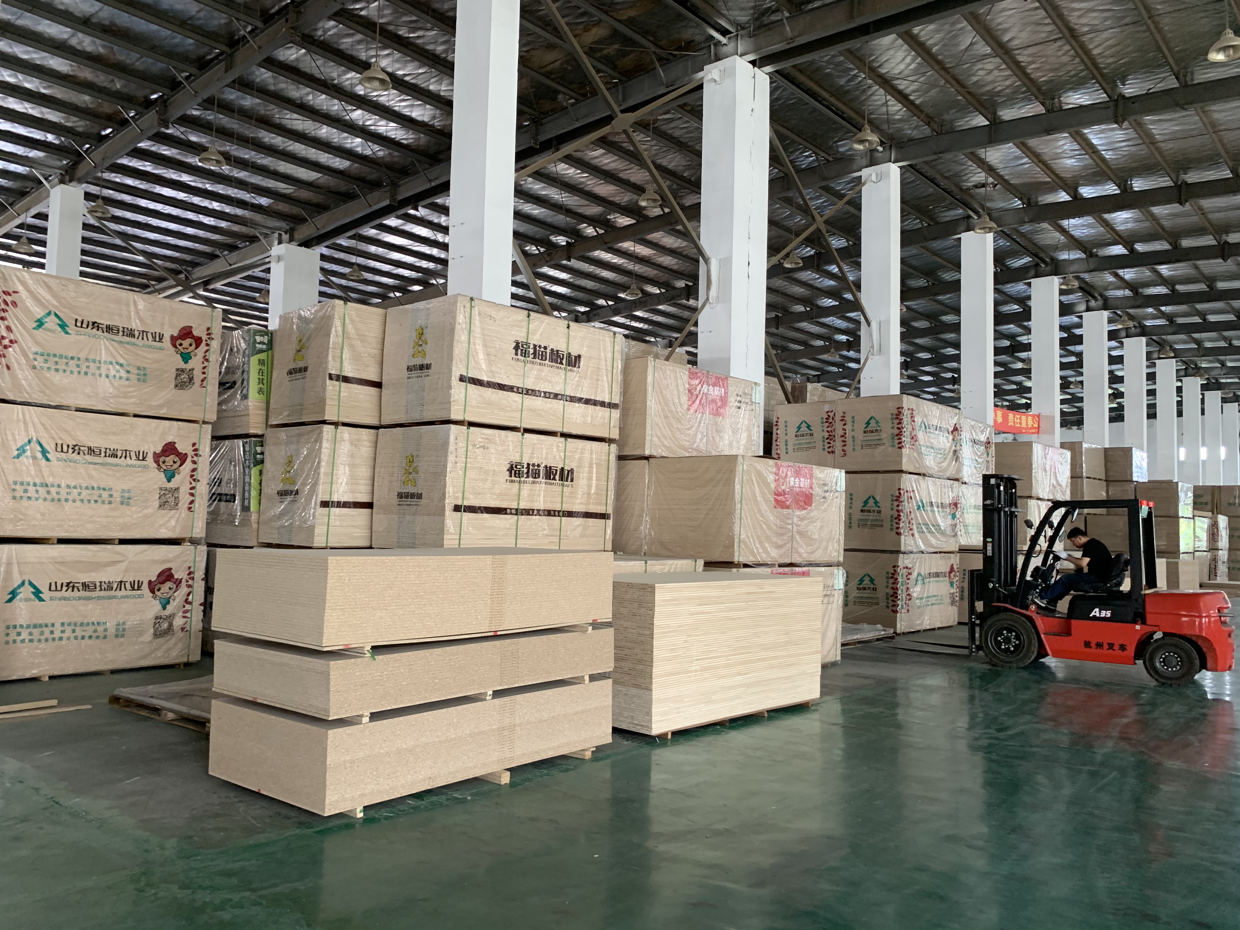 宿州哪里可以定做店鋪展柜