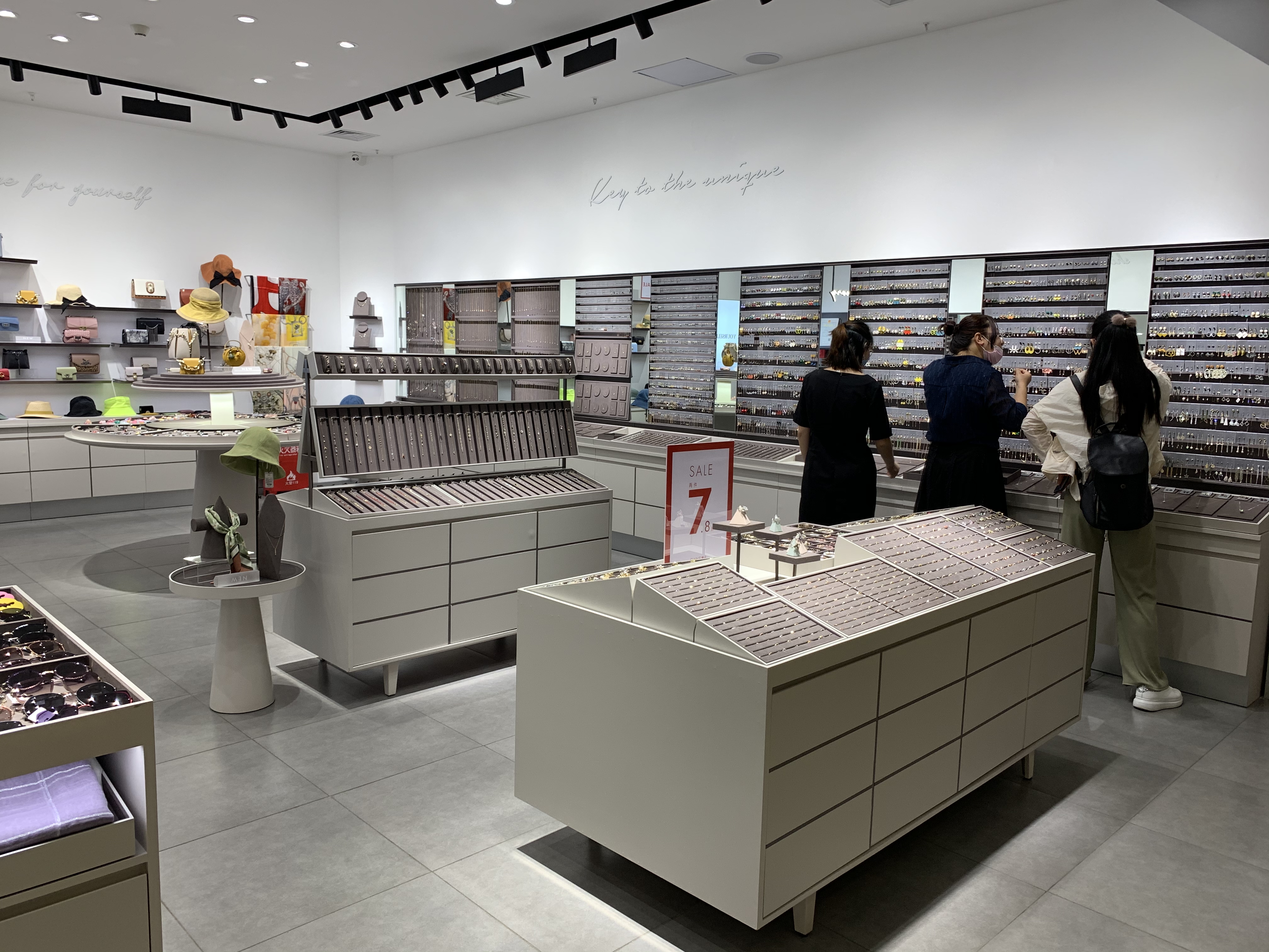 阜陽做的最大的哪家展柜