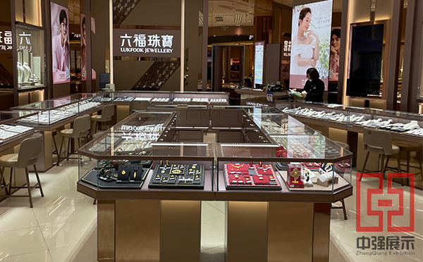 珠寶展示柜定制廠家哪個(gè)更靠譜