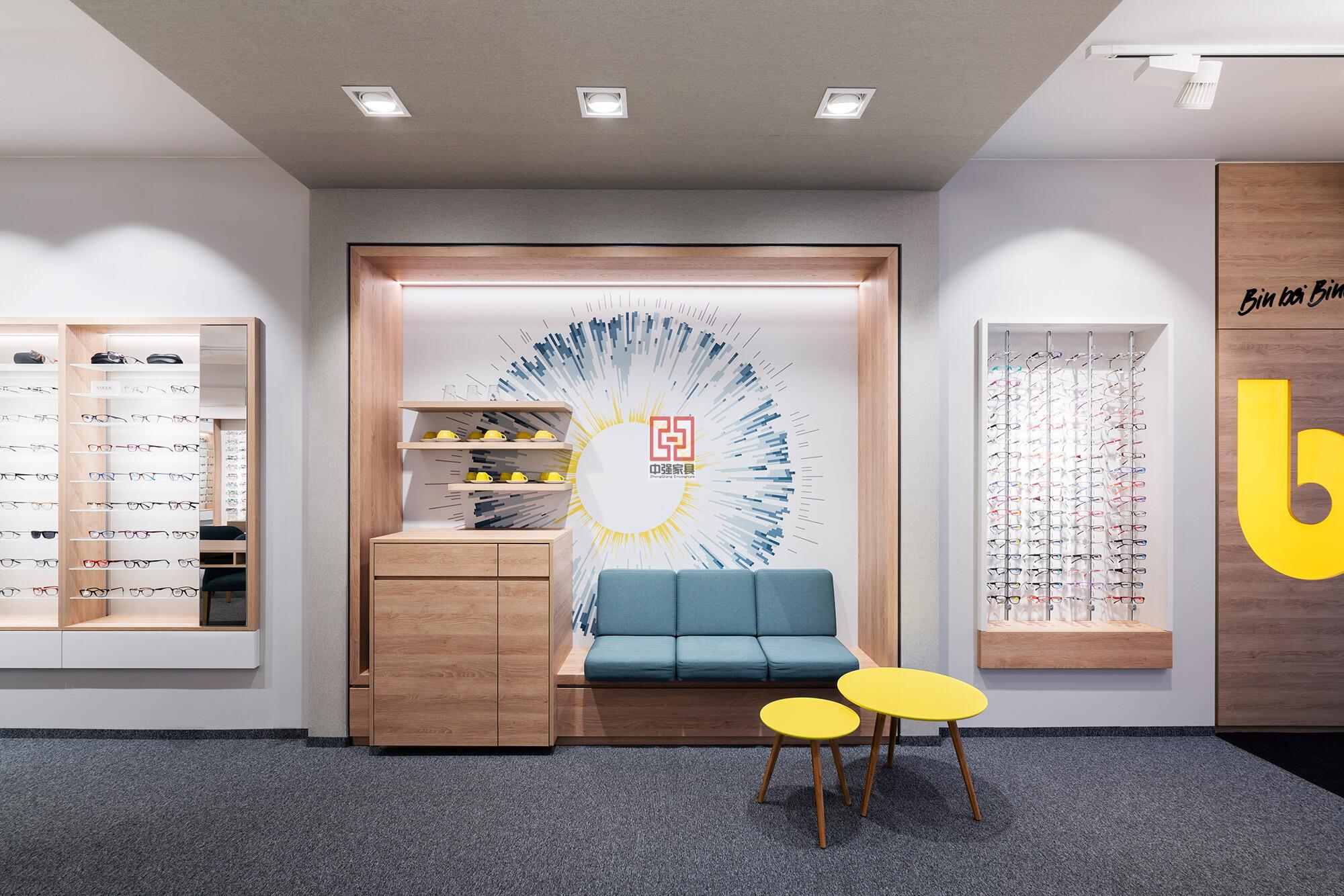 眼鏡店展柜選擇中強
