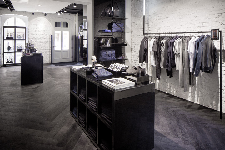 南京女裝店展柜定制