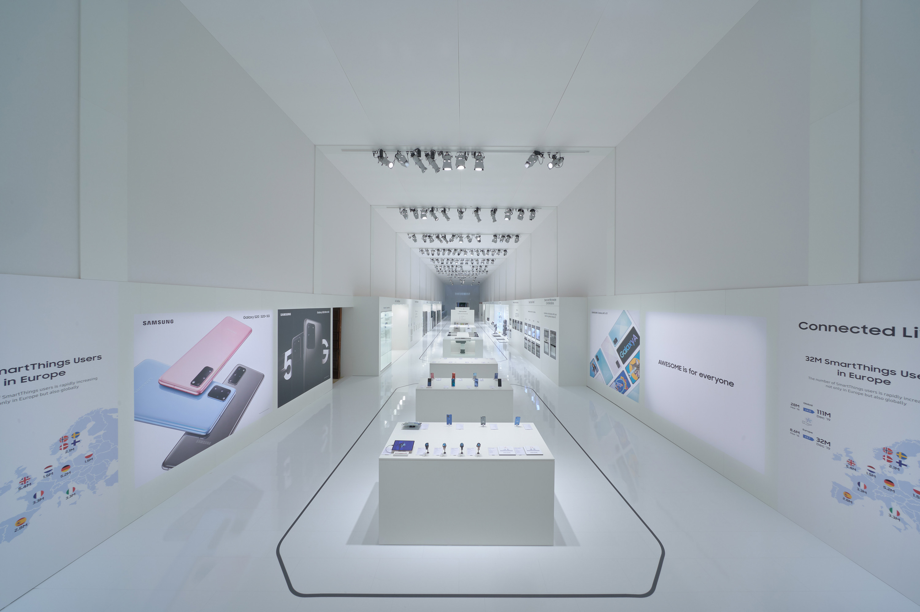 三星店中店中國電信手機展示柜