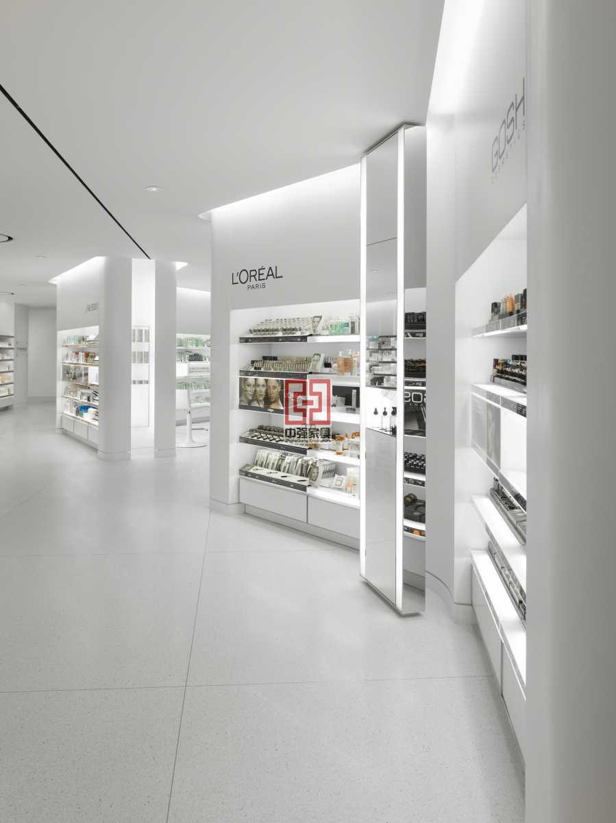 一套化妝品展示廳_8