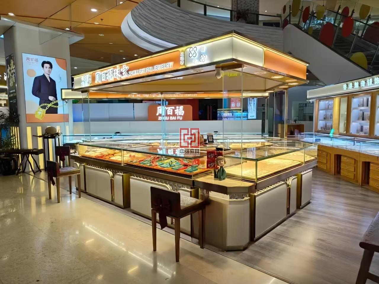 商場(chǎng)專(zhuān)賣(mài)店珠寶展示柜珠寶柜臺(tái)定做